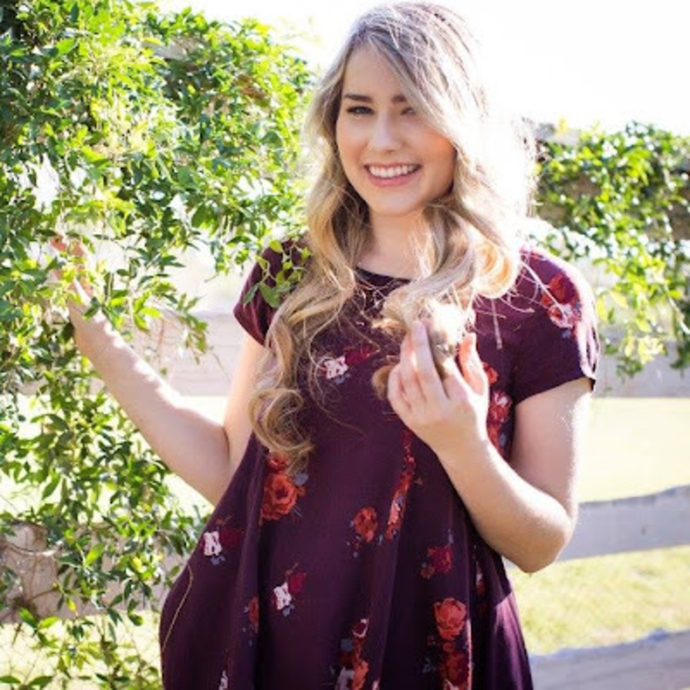 Meet your Posher, Abigail